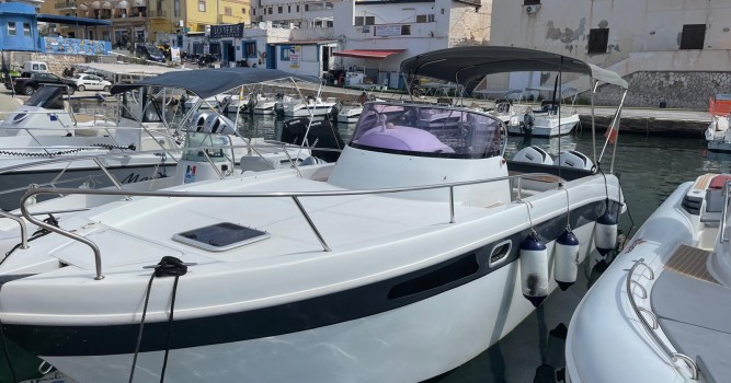 Saver 870 Walkaround - Barche a motore usato Sicilia